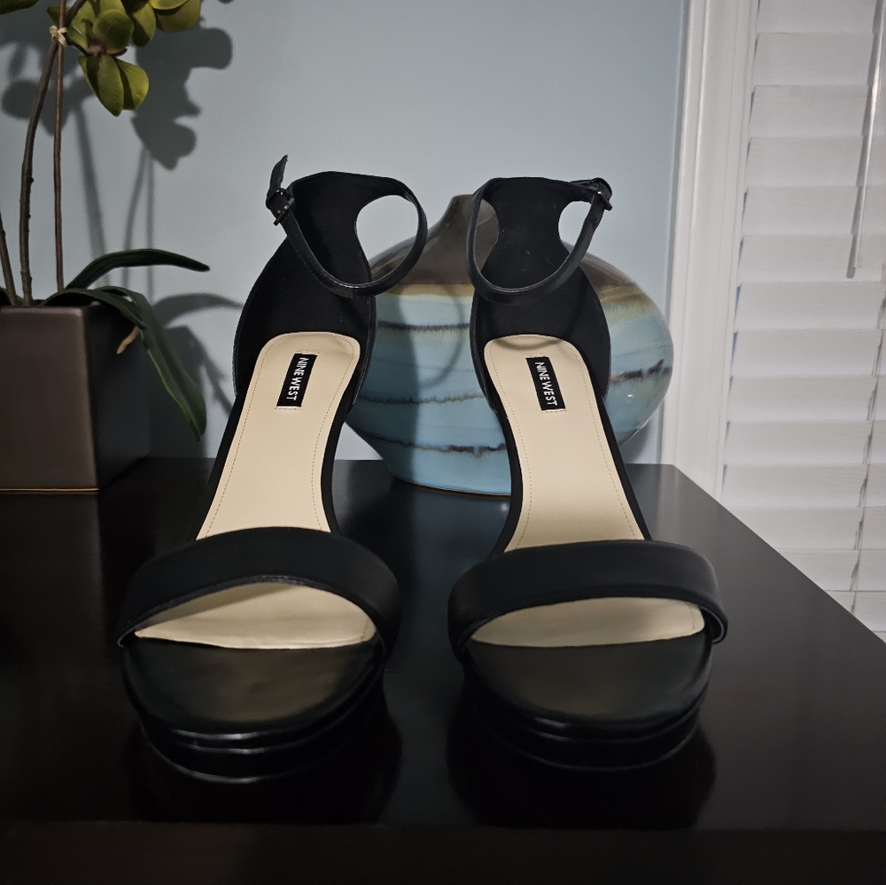 Women sandles